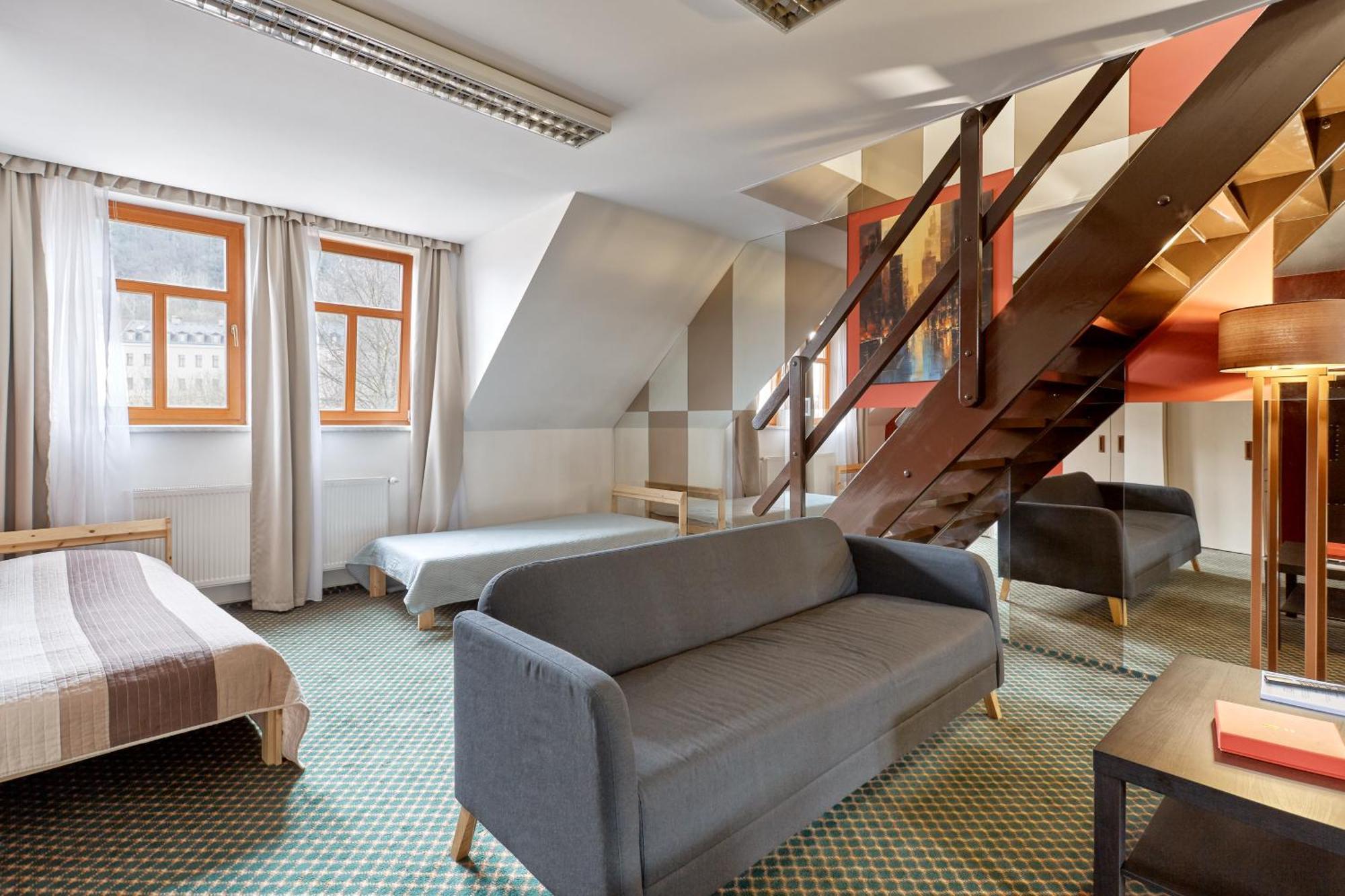 Excellent Apartments In Spa City Center 5 Min Walk From The Colonnade Karlsbad Exteriör bild