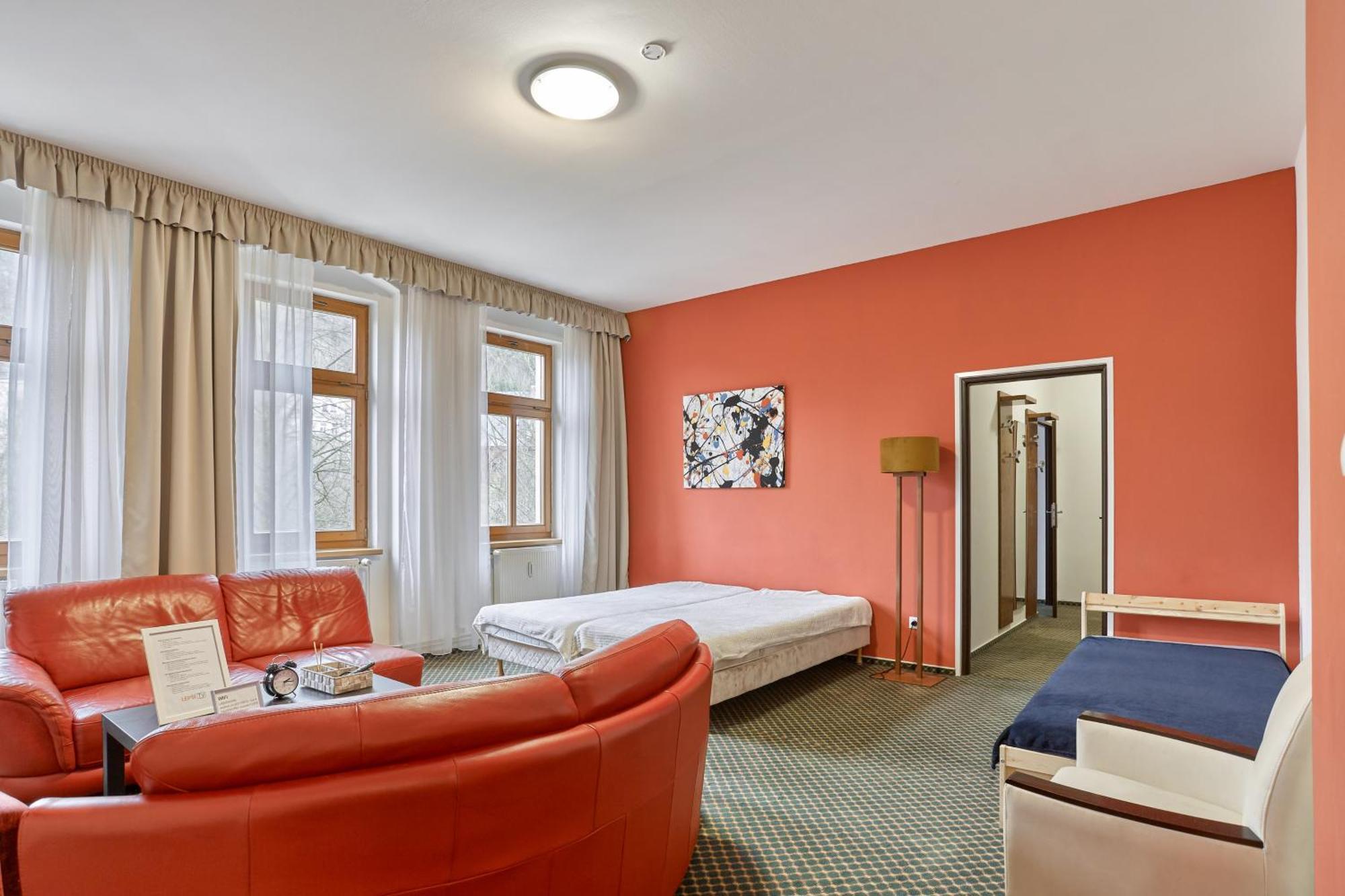 Excellent Apartments In Spa City Center 5 Min Walk From The Colonnade Karlsbad Exteriör bild