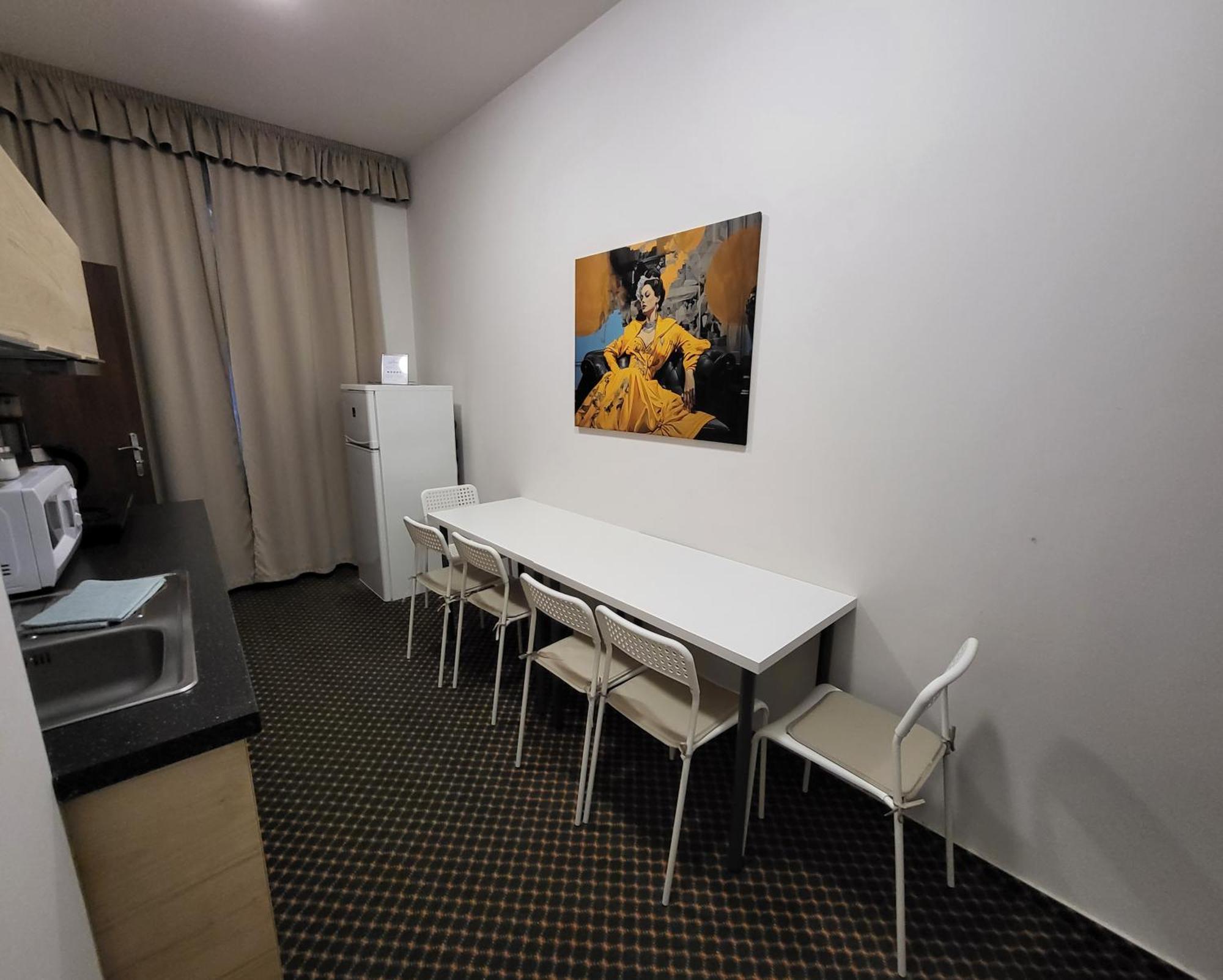 Excellent Apartments In Spa City Center 5 Min Walk From The Colonnade Karlsbad Exteriör bild