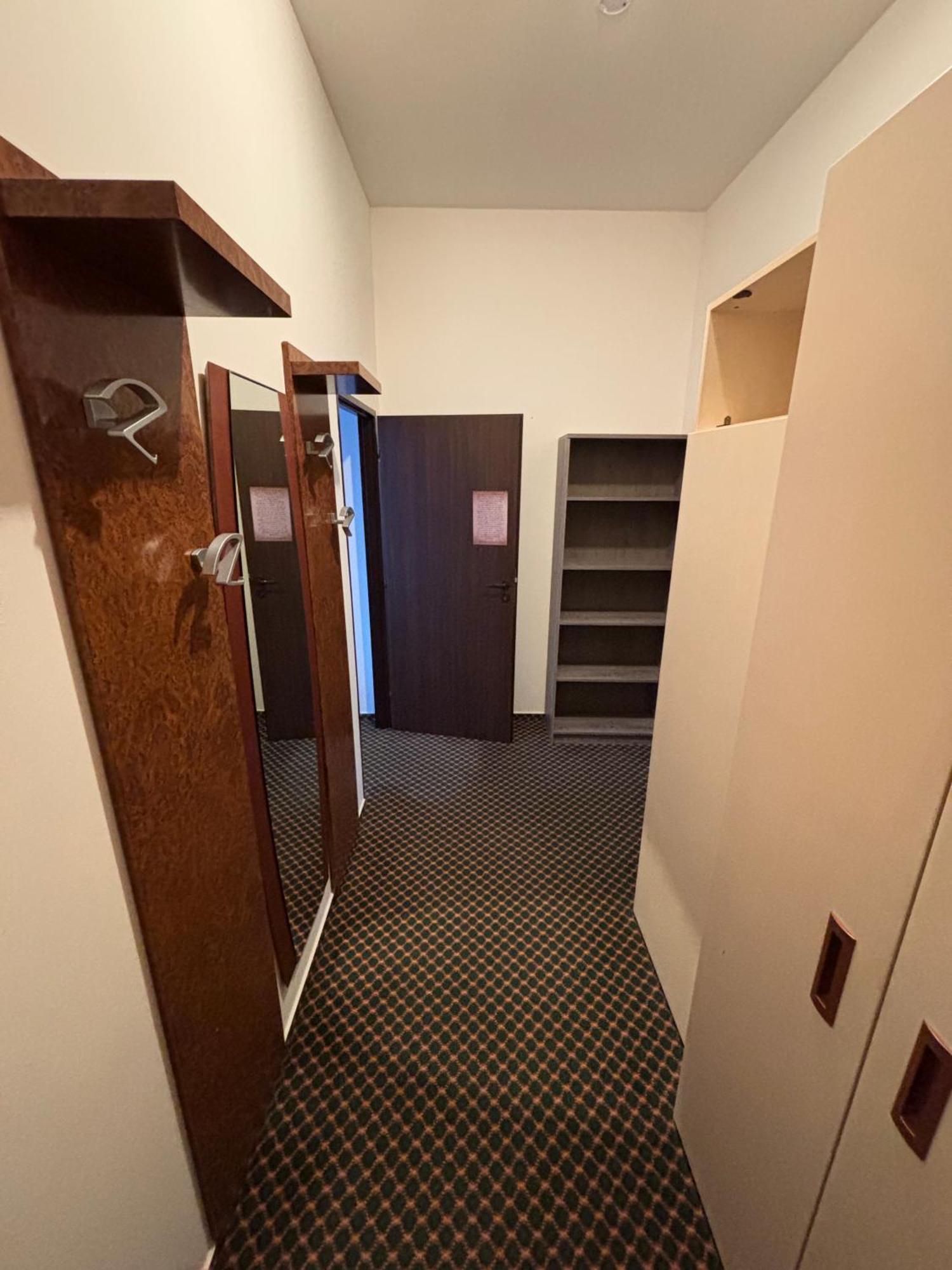 Excellent Apartments In Spa City Center 5 Min Walk From The Colonnade Karlsbad Exteriör bild